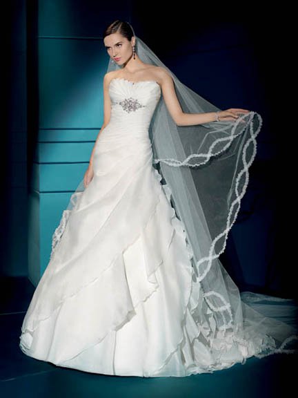 Demetrios 2011 Collection4-b7.jpg